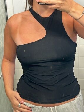 Asymmetric One-Shoulder Black Tank Top